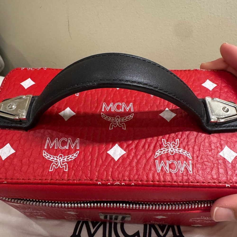 MCM Rockstar Vanity Case Red Visetos Limited Edition – NEW Complete Set - Picture 3 of 9